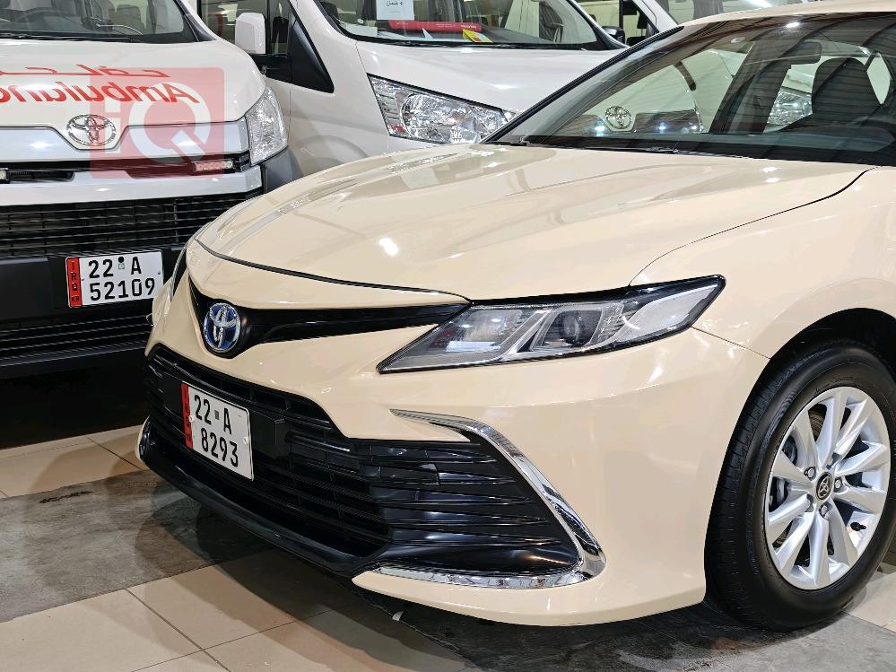 تۆیۆتا کامری